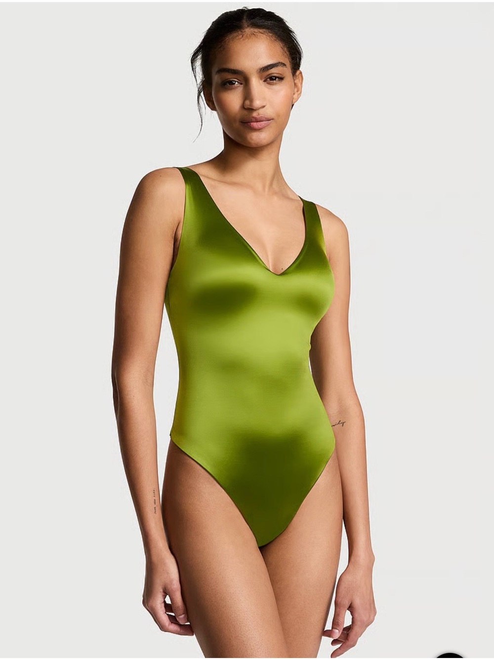 VICTORIA'S SECRET
SoSleek™ Plunge Bodysuit